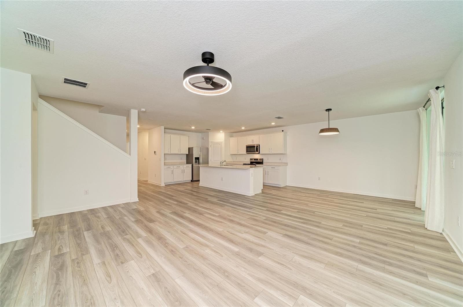 Single Family Residence at 12703 BLUE REFLECTION AVE, PARRISH, photo 16 of 60