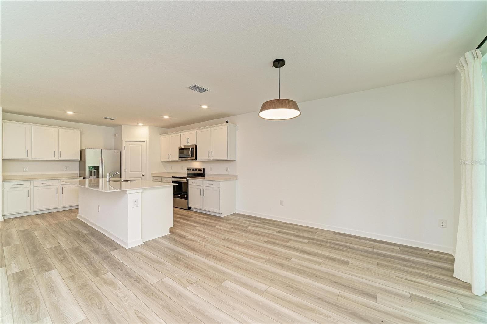 Single Family Residence at 12703 BLUE REFLECTION AVE, PARRISH, photo 18 of 60