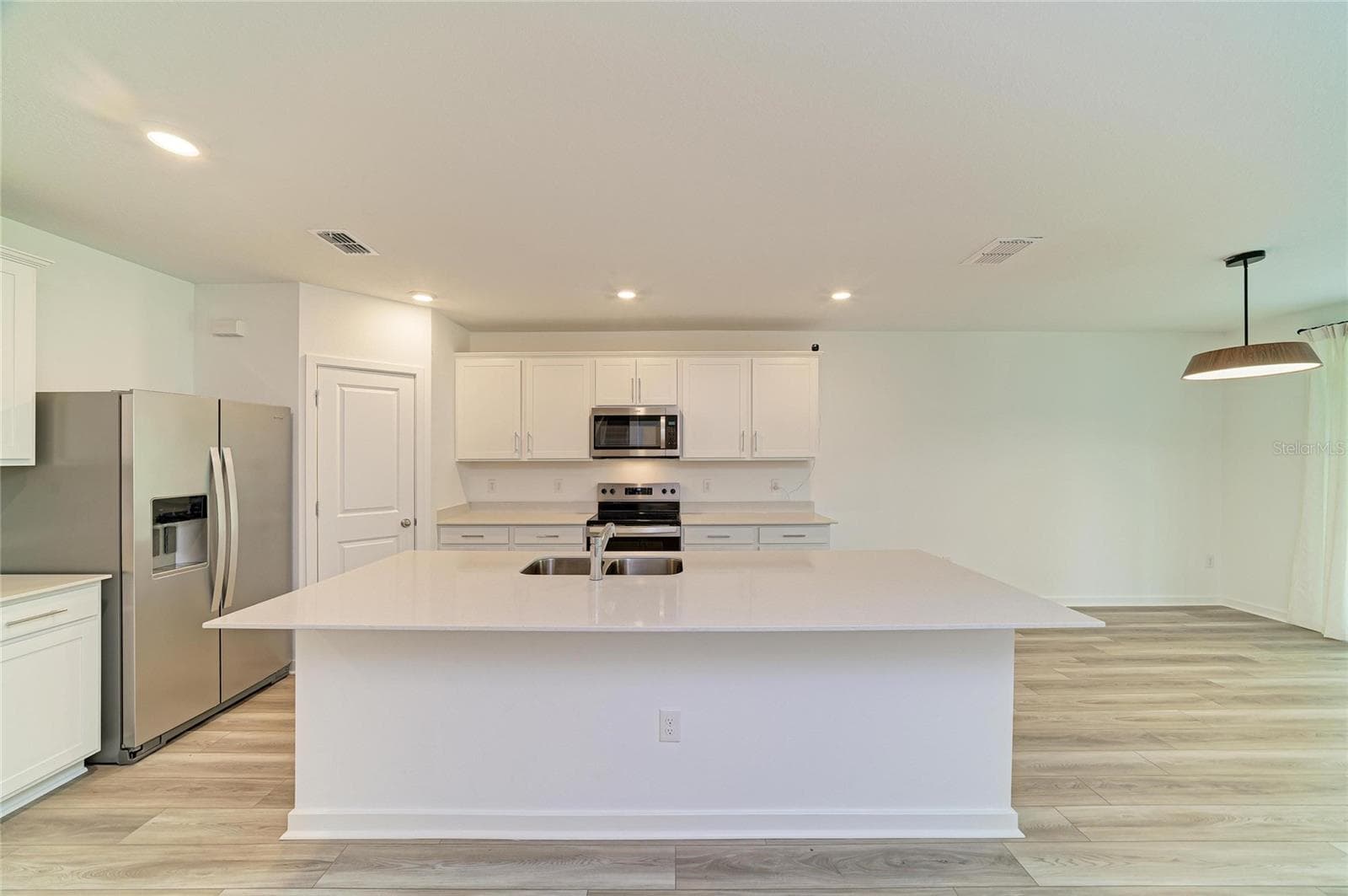 Single Family Residence at 12703 BLUE REFLECTION AVE, PARRISH, photo 21 of 60