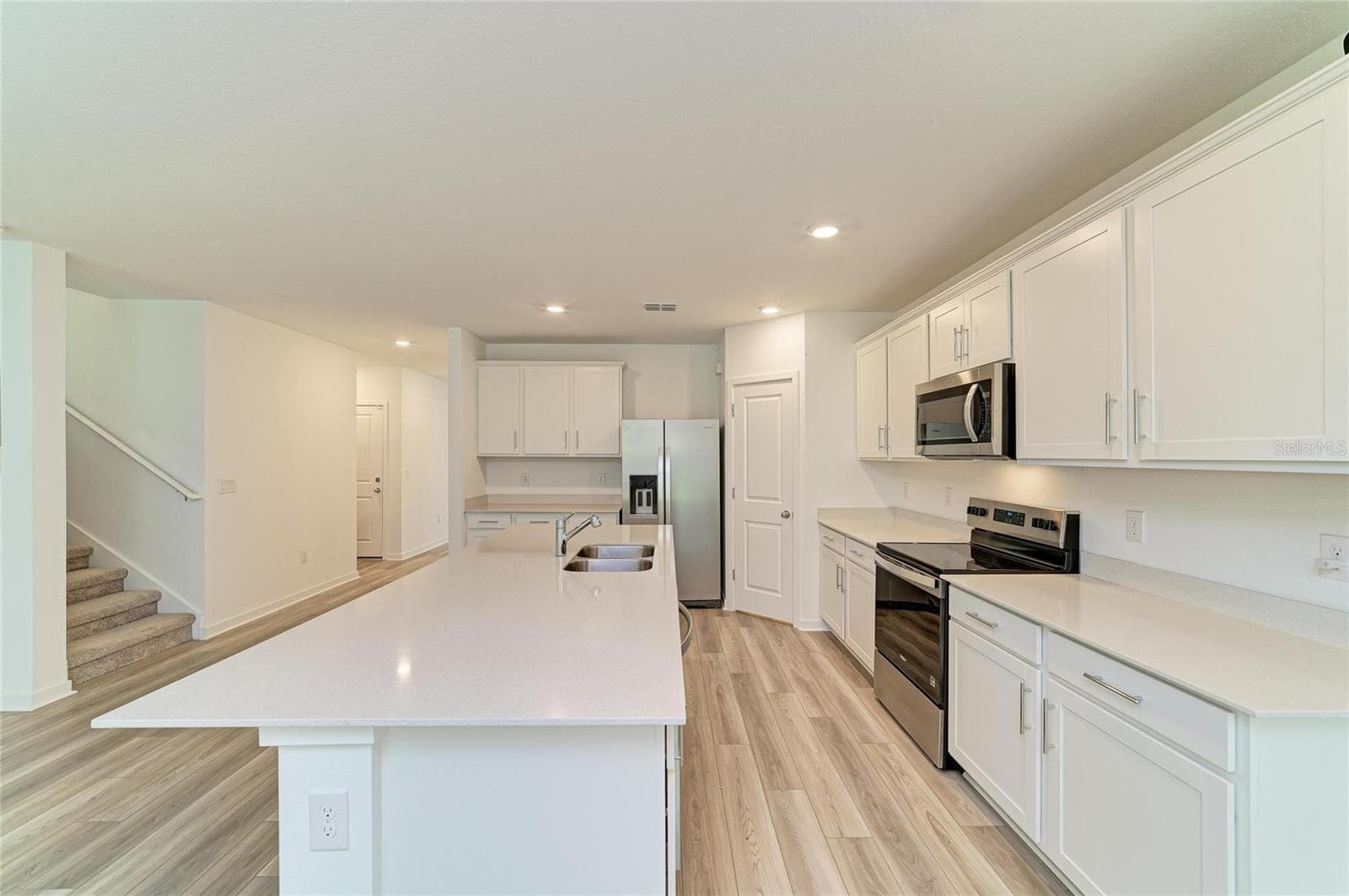 Single Family Residence at 12703 BLUE REFLECTION AVE, PARRISH, photo 23 of 60