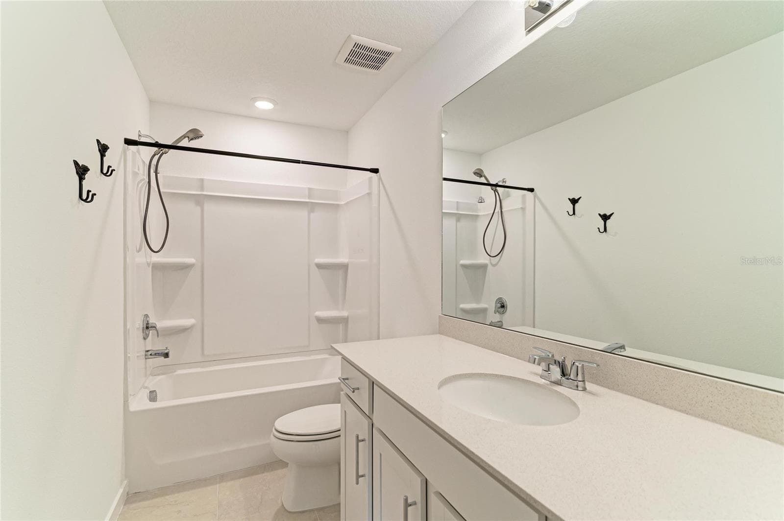 Single Family Residence at 12703 BLUE REFLECTION AVE, PARRISH, photo 43 of 60