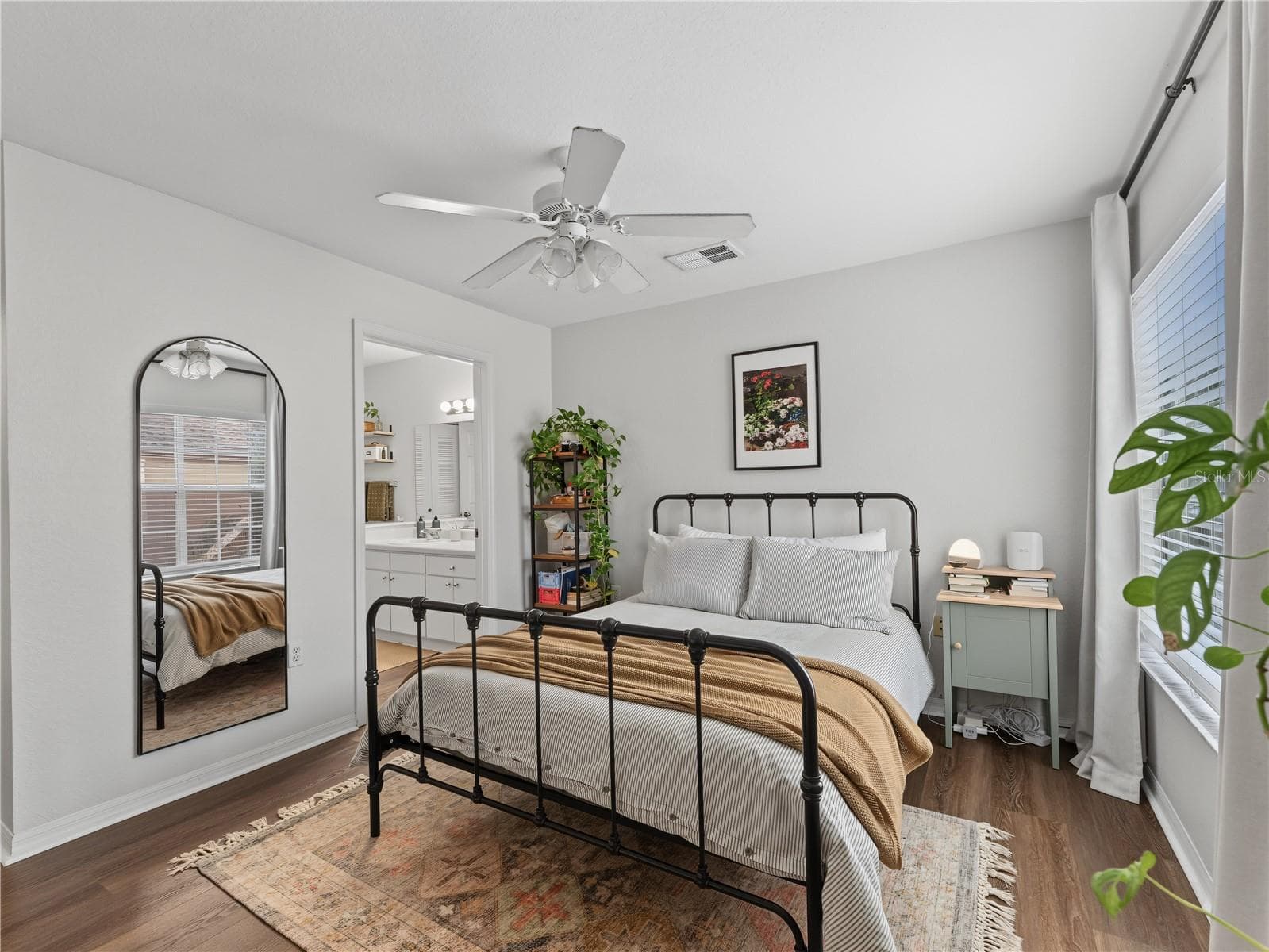 Condominium at 9186 LAKE CHASE ISLAND WAY, TAMPA, photo 14 of 25