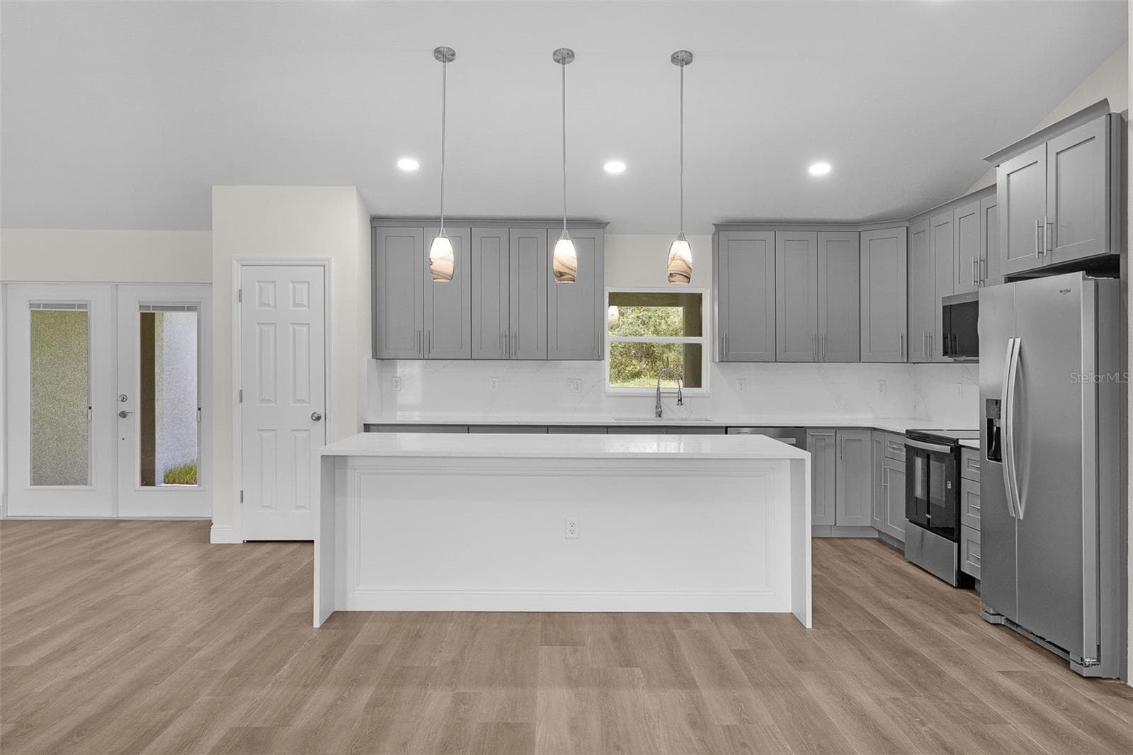 You're going to love this kitchen - 8277 SE 158TH ST, SUMMERFIELD
