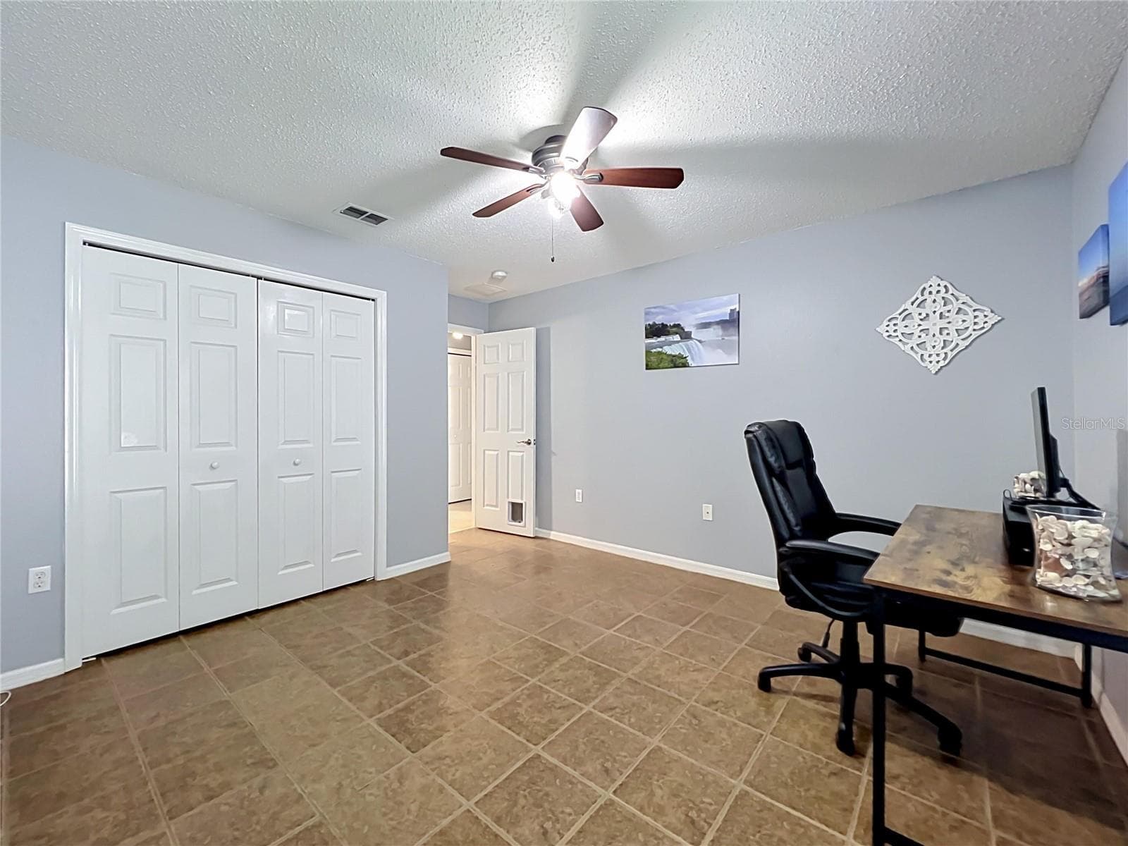 Single Family Residence at 8307 LAINIE LN, ORLANDO, photo 14 of 29