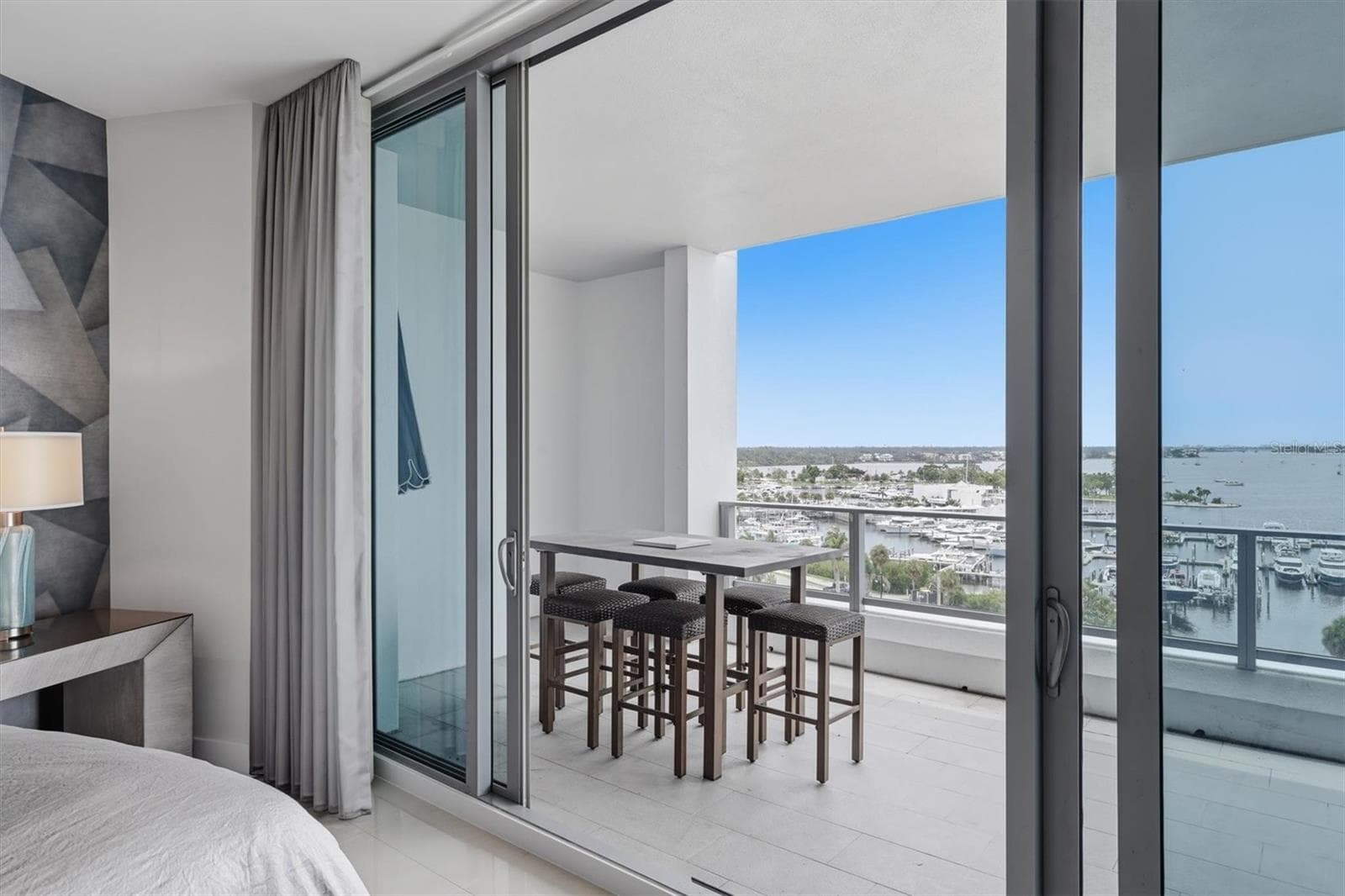 Don't miss the views! - 1155 N GULFSTREAM AVE #807, SARASOTA