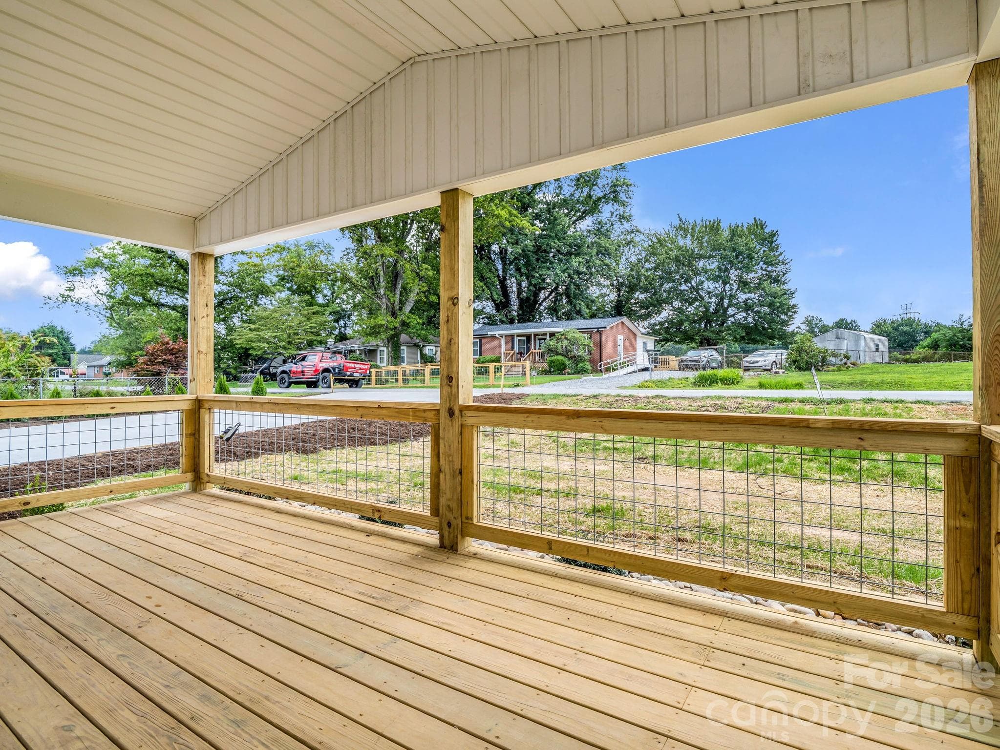 Single Family Residence at 115 Maplewood Knoll Drive, Flat Rock, photo 5 of 35