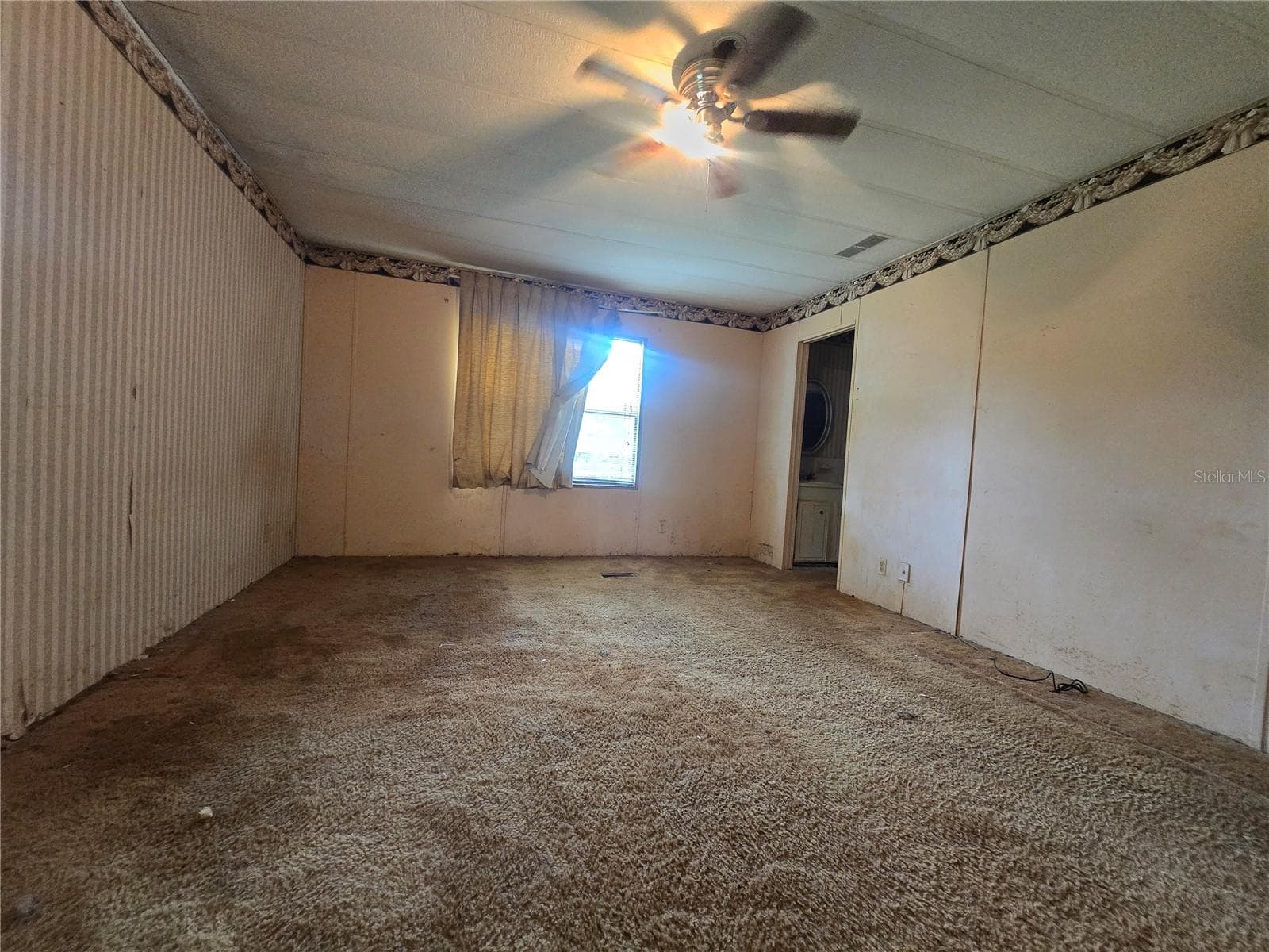 Manufactured Home at 3265 SE 132ND PL, BELLEVIEW, photo 28 of 64