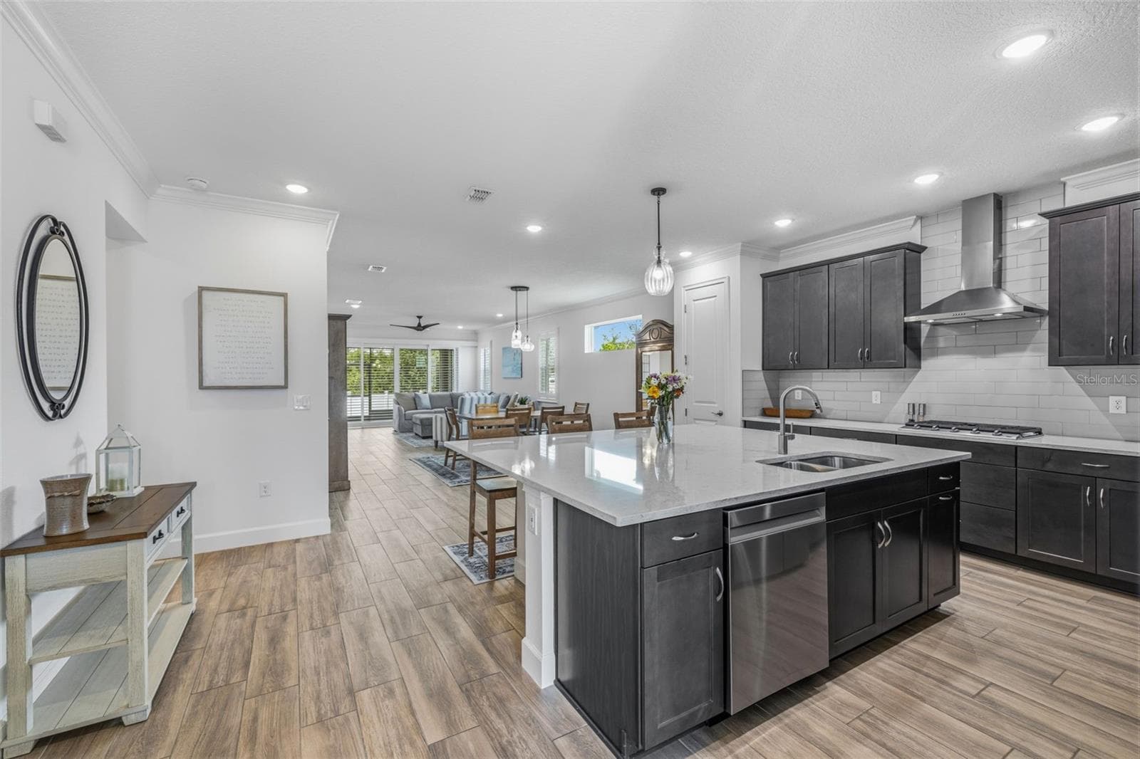Single Family Residence at 1065 SIGNET DR, APOLLO BEACH, photo 9 of 56