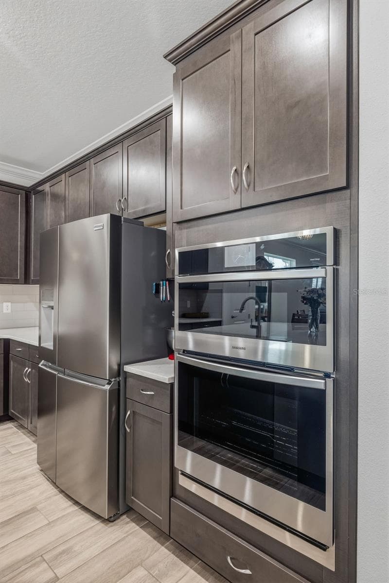 Single Family Residence at 1065 SIGNET DR, APOLLO BEACH, photo 13 of 56