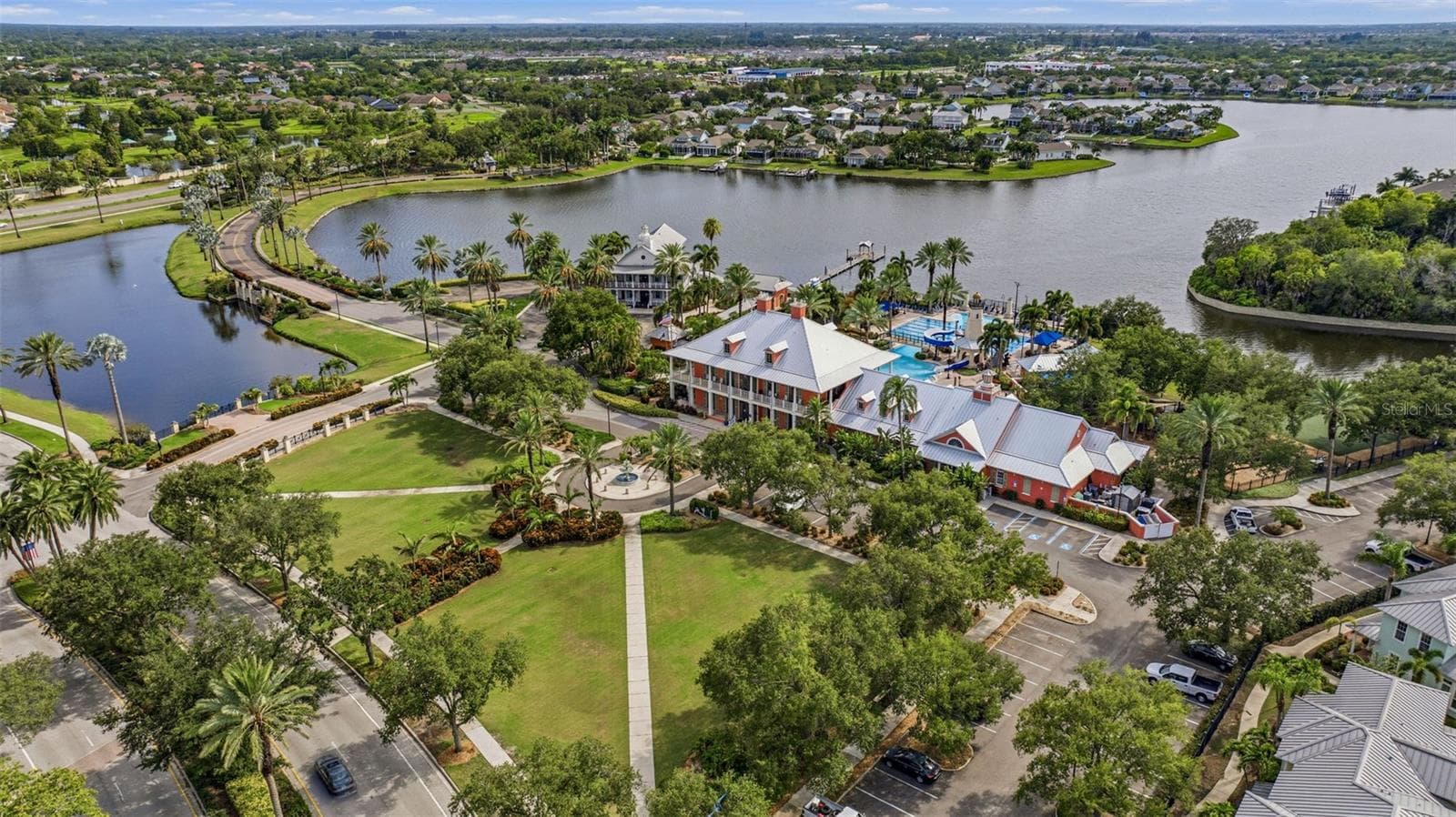 Single Family Residence at 1065 SIGNET DR, APOLLO BEACH, photo 43 of 56