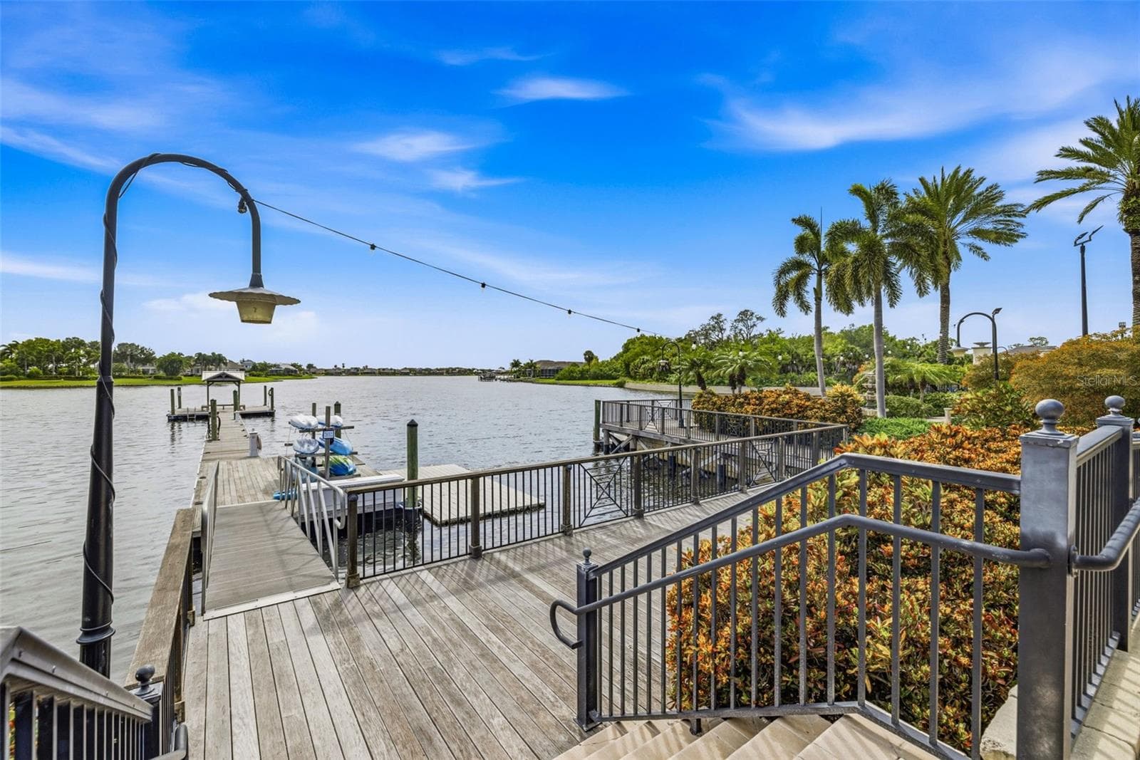 Single Family Residence at 1065 SIGNET DR, APOLLO BEACH, photo 54 of 56