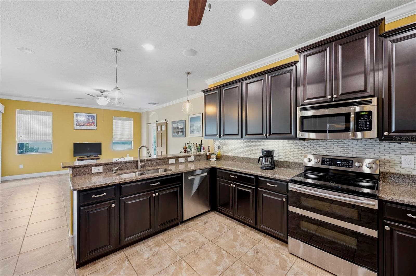 Single Family Residence at 5009 JAGGED CLOUD DR, WIMAUMA, photo 24 of 84