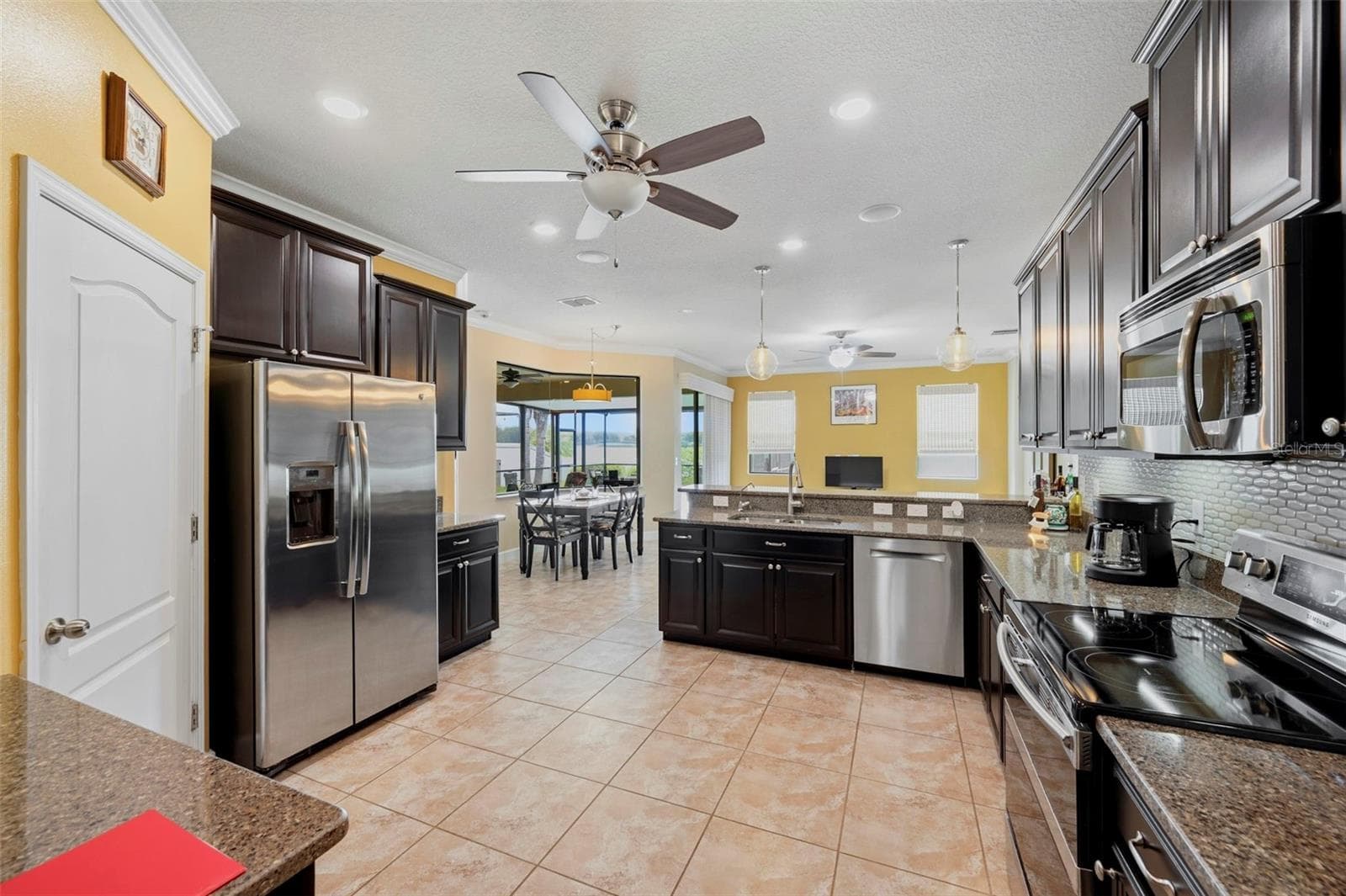 Single Family Residence at 5009 JAGGED CLOUD DR, WIMAUMA, photo 25 of 84