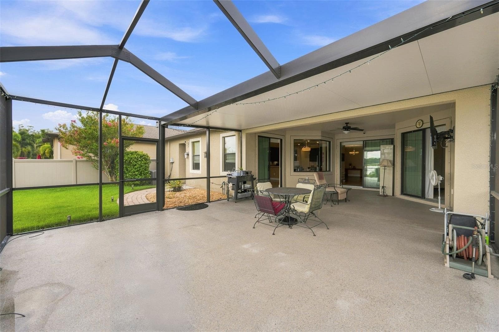 Single Family Residence at 5009 JAGGED CLOUD DR, WIMAUMA, photo 60 of 84