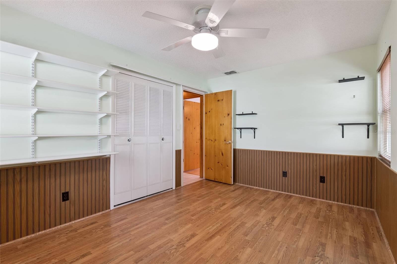 Single Family Residence at 1391 AVALON BLVD, CASSELBERRY, photo 15 of 40