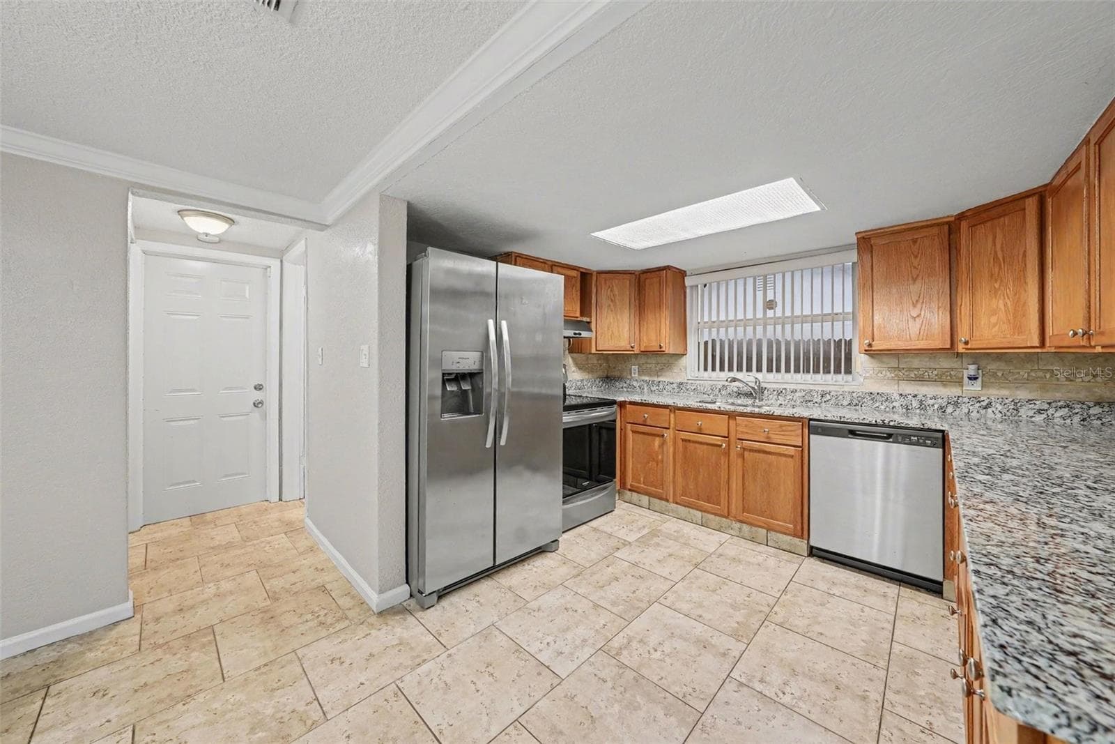 Single Family Residence at 9135 HUNT CLUB LN, PORT RICHEY, photo 4 of 20