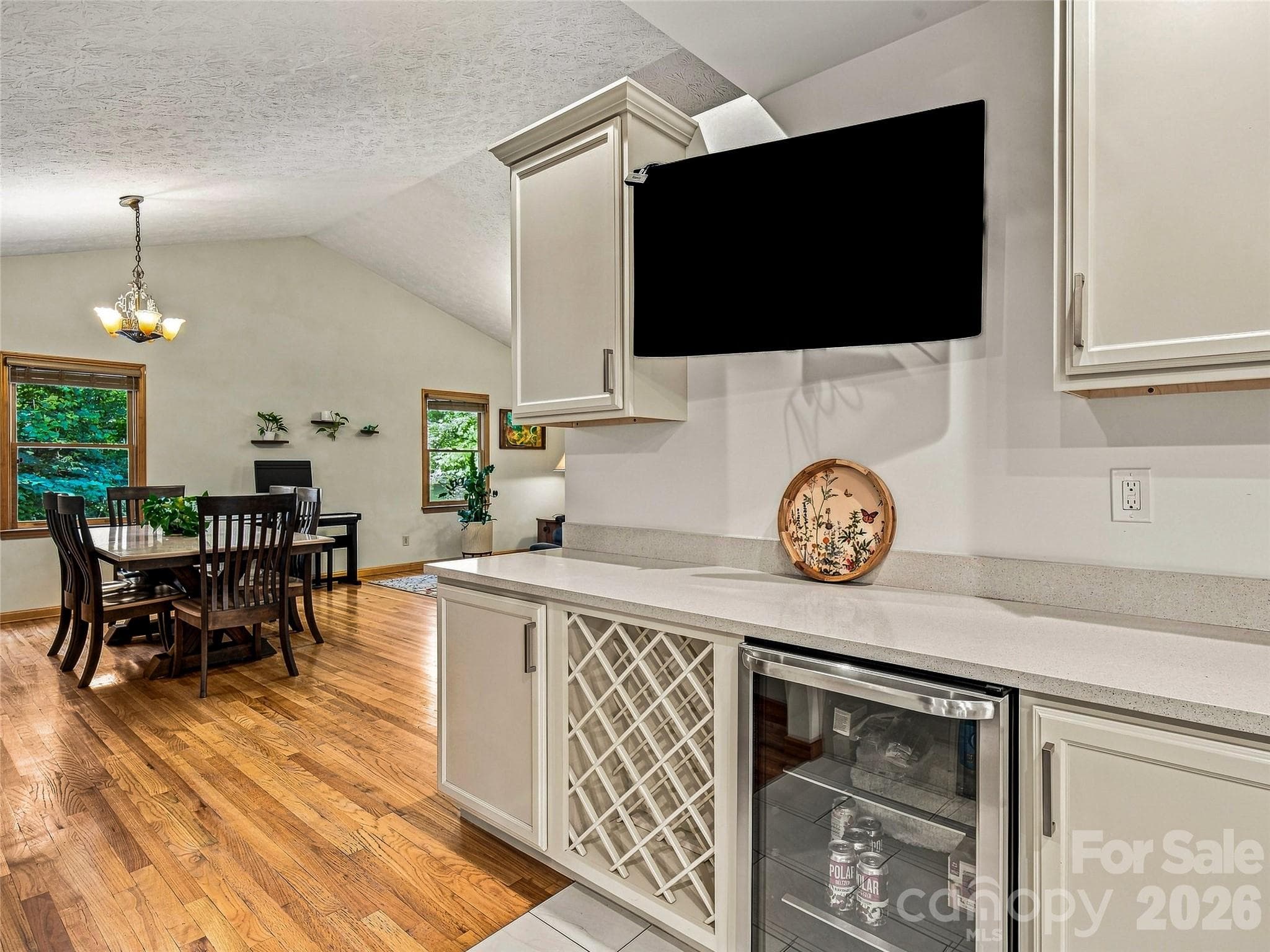 Single Family Residence at 70 Promised Ridge Drive, Hendersonville, photo 10 of 48