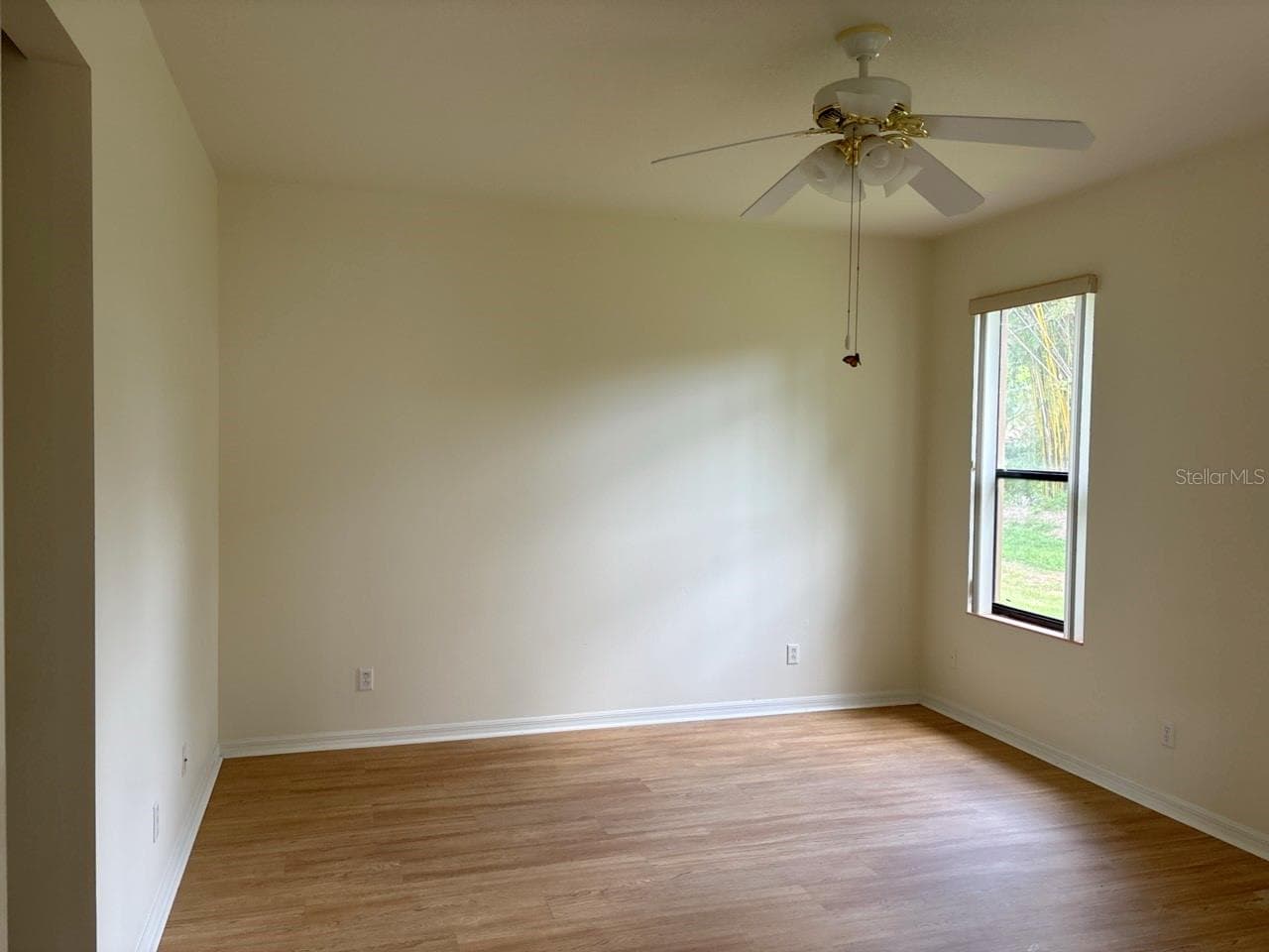 Villa at 229 SHELL FALLS DR, APOLLO BEACH, photo 17 of 19