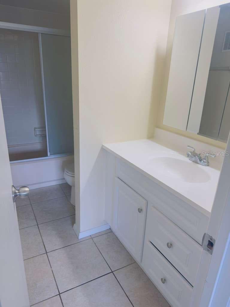 Condominium at 3245 CANDLE RIDGE DR #203, ORLANDO, photo 11 of 24