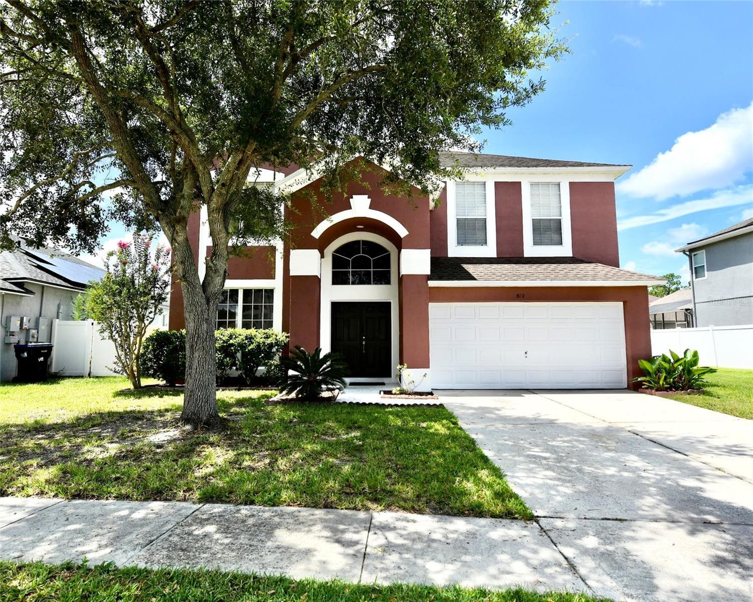 812 JADE FOREST AVE