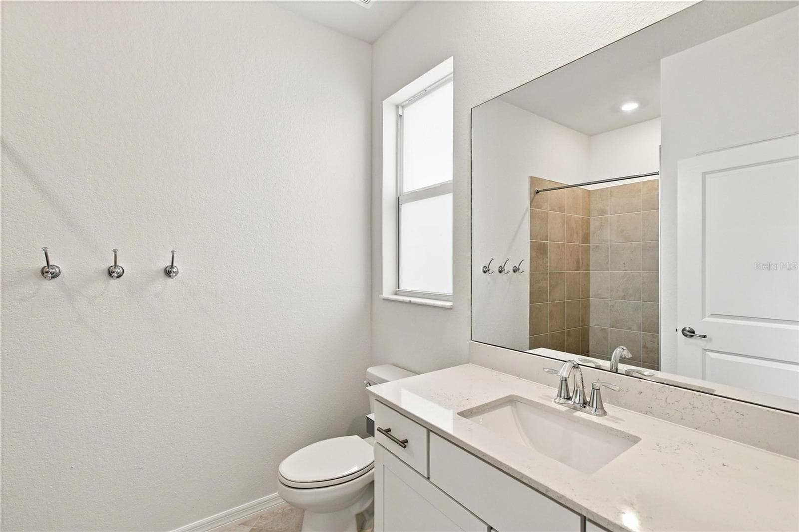 Single Family Residence at 11296 PINOT DR, VENICE, photo 28 of 50