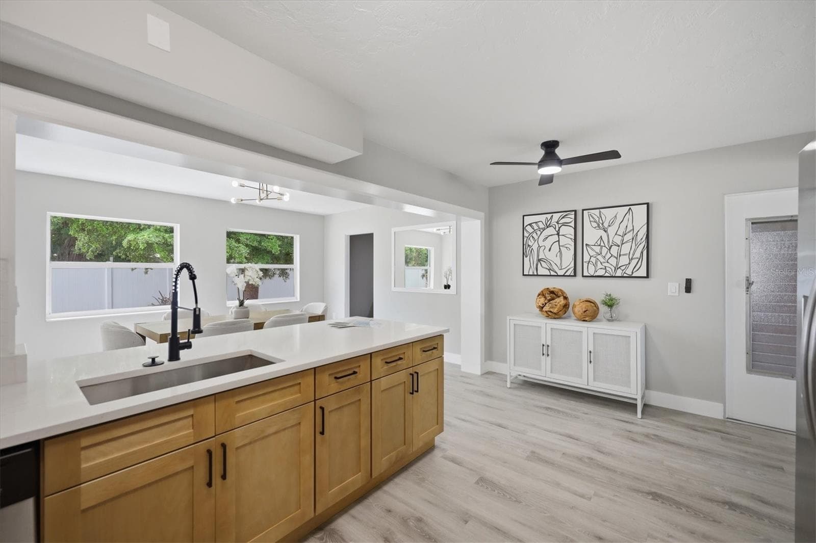Single Family Residence at 4219 DEERFIELD DR, SARASOTA, photo 12 of 40