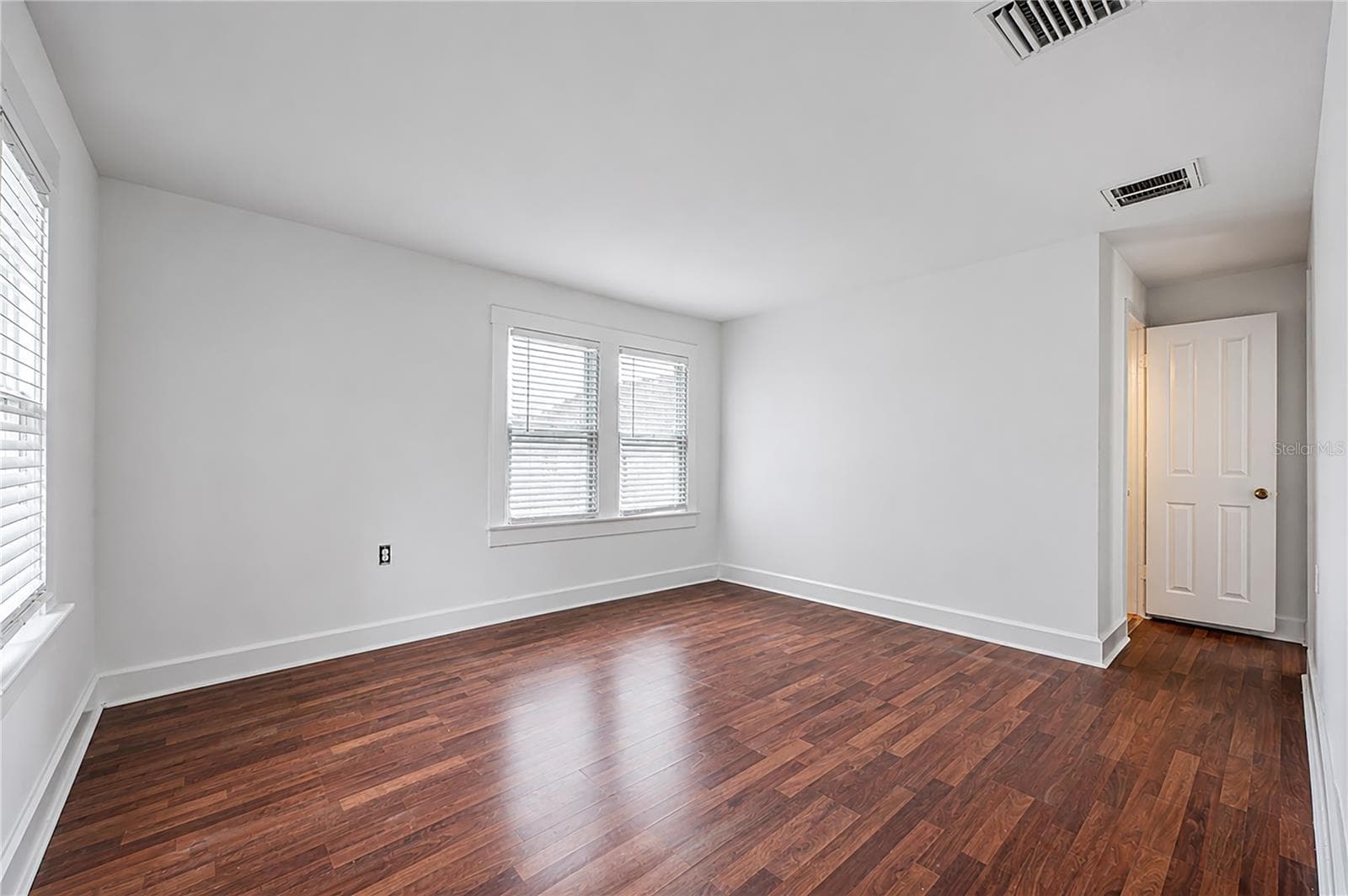 Duplex at 405 E CAYUGA ST, TAMPA, photo 47 of 54