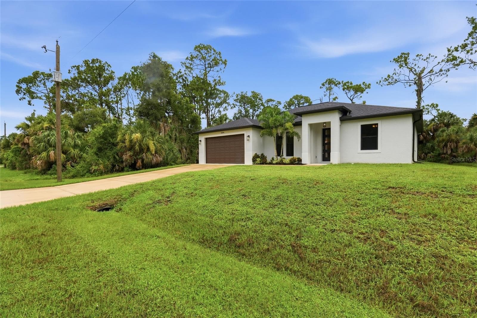 Single Family Residence at 14390 MADDOCK AVE, PORT CHARLOTTE, photo 4 of 44