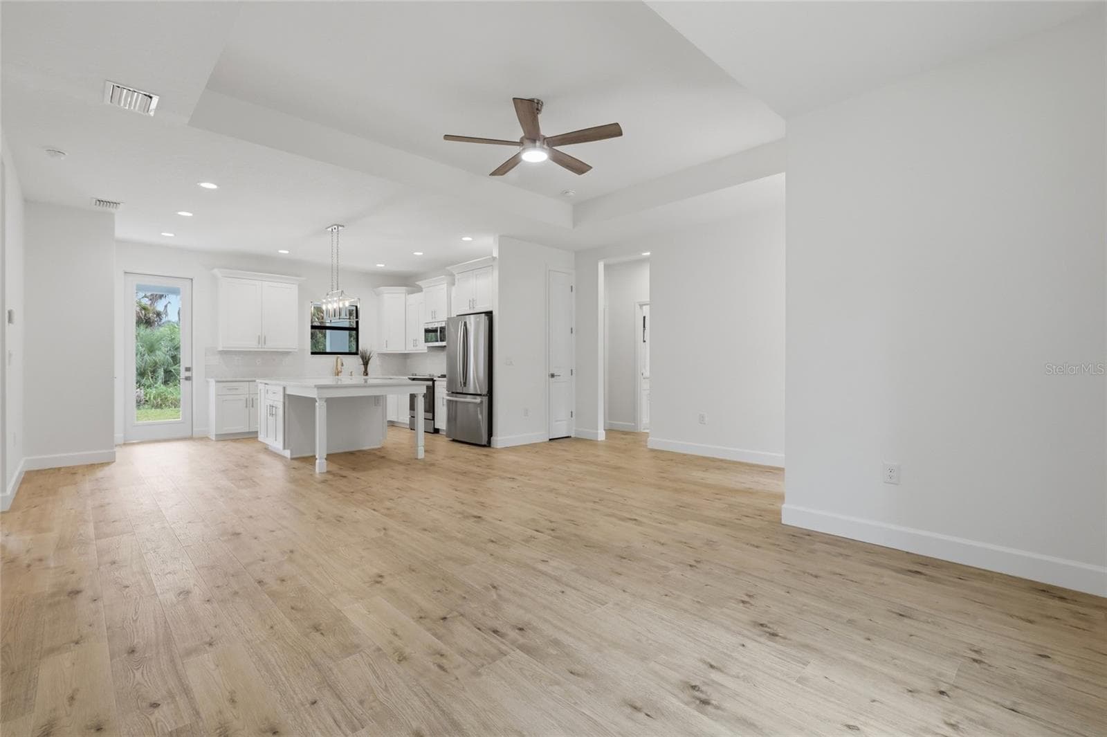 Single Family Residence at 14390 MADDOCK AVE, PORT CHARLOTTE, photo 10 of 44