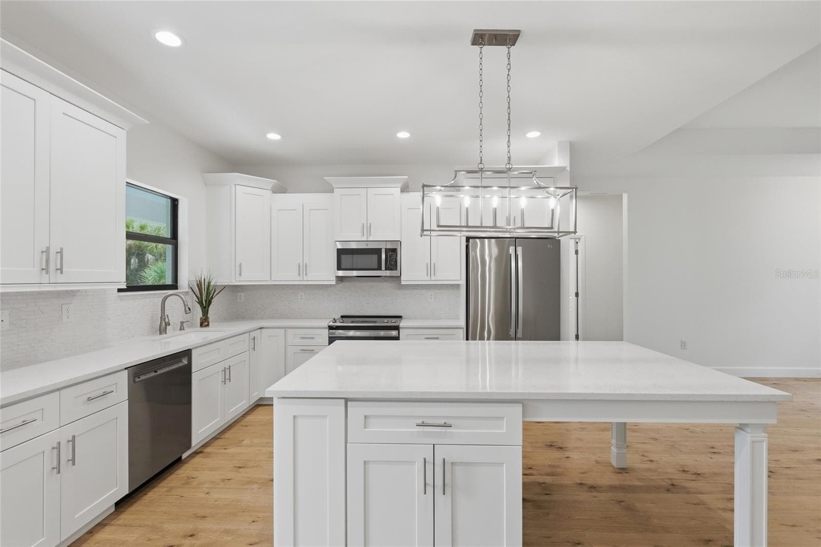 Single Family Residence at 14390 MADDOCK AVE, PORT CHARLOTTE, photo 11 of 44