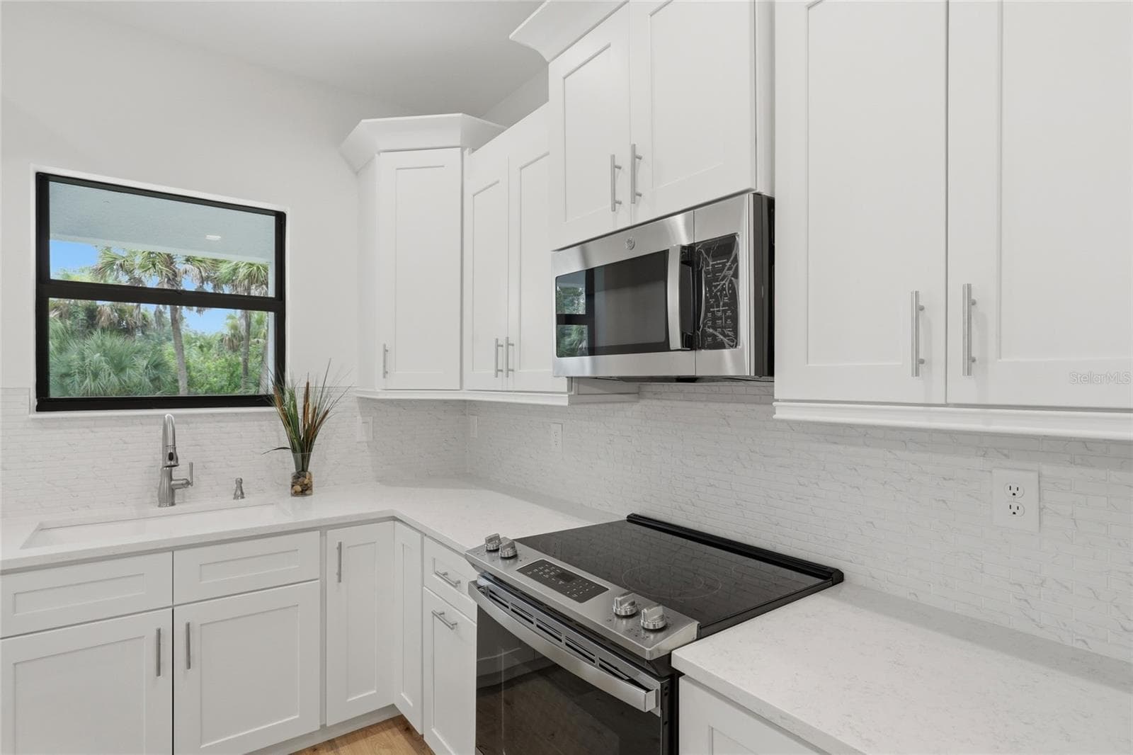 Single Family Residence at 14390 MADDOCK AVE, PORT CHARLOTTE, photo 16 of 44
