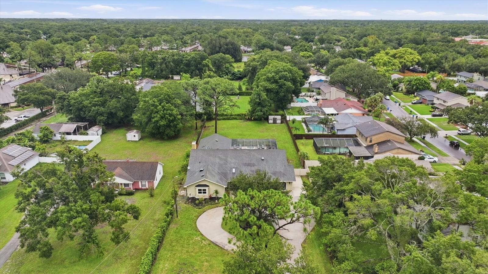 Aerial view of this impressive 100' x 295' lot - 15127 PENNINGTON RD, TAMPA