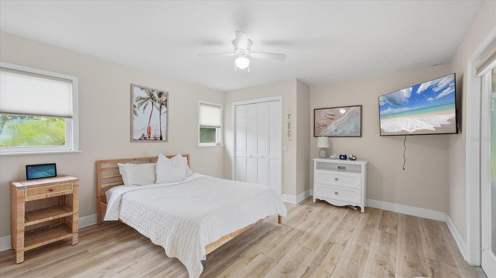 Bedroom 4 is located at the very back of the house - 15127 PENNINGTON RD, TAMPA
