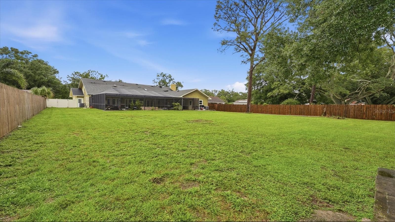 View from shed to house - 15127 PENNINGTON RD, TAMPA