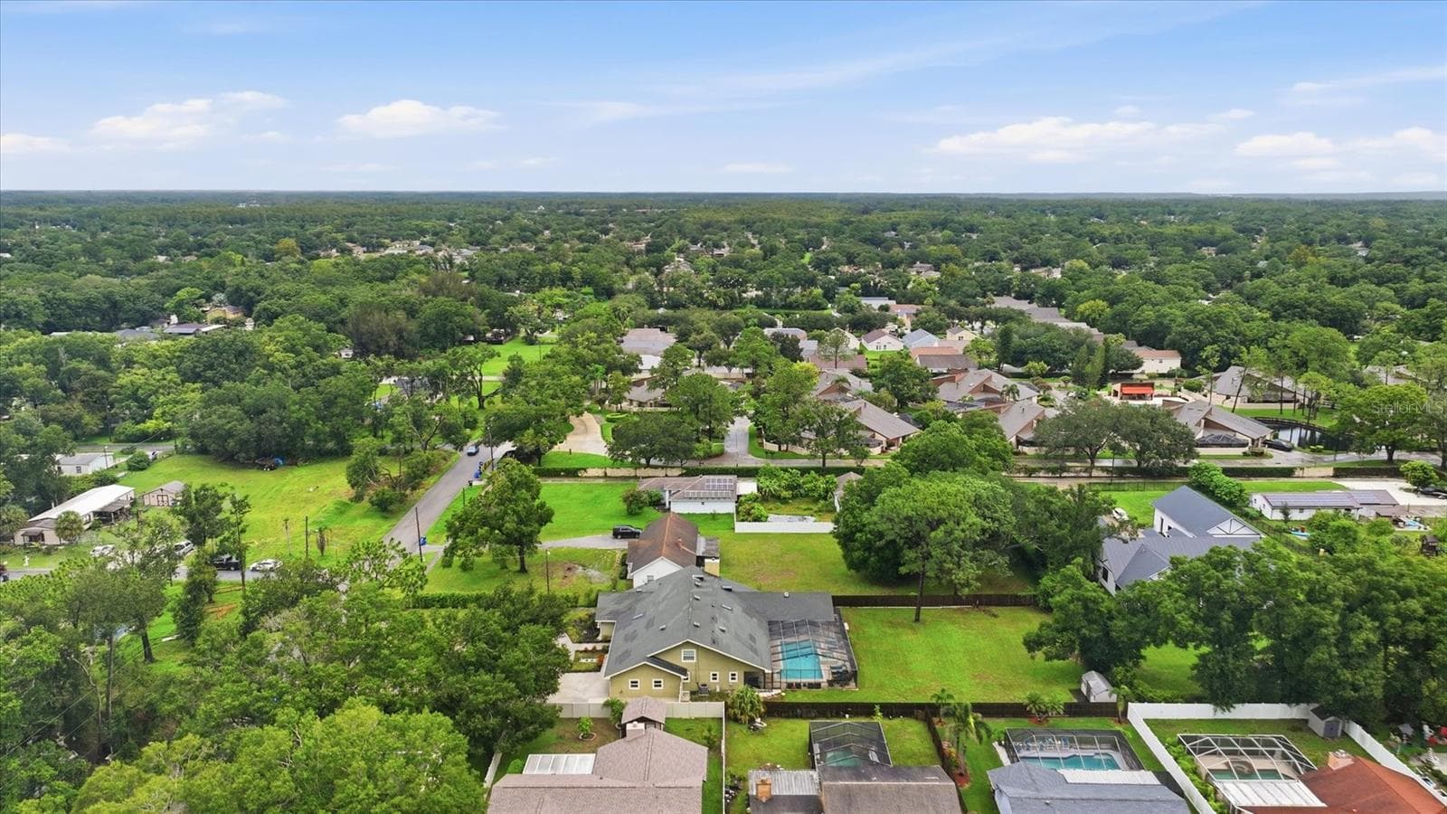 Aerial view from the south side of the property - 15127 PENNINGTON RD, TAMPA