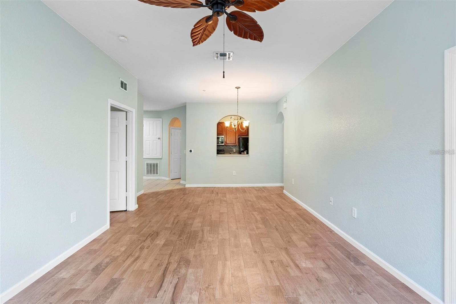 Condominium at 6265 CONTESSA DR #210, ORLANDO, photo 7 of 26