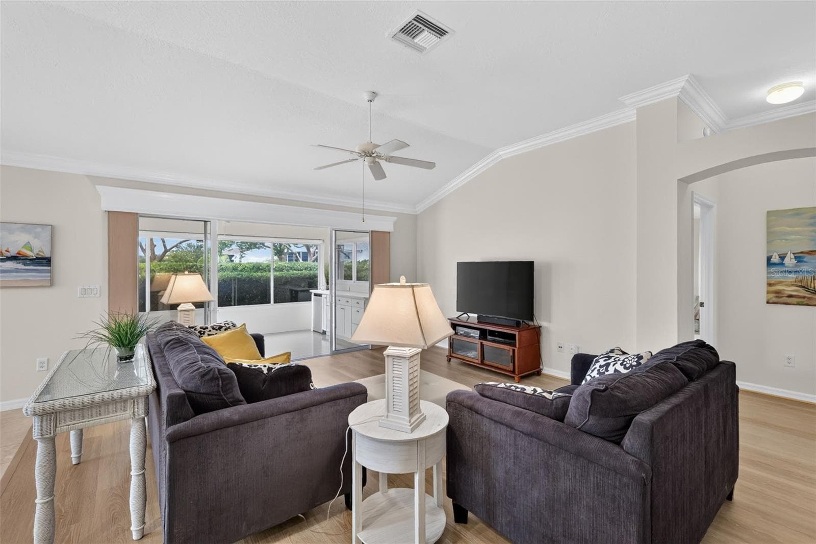 No carpet! - 1218 CAMERO DR, LADY LAKE