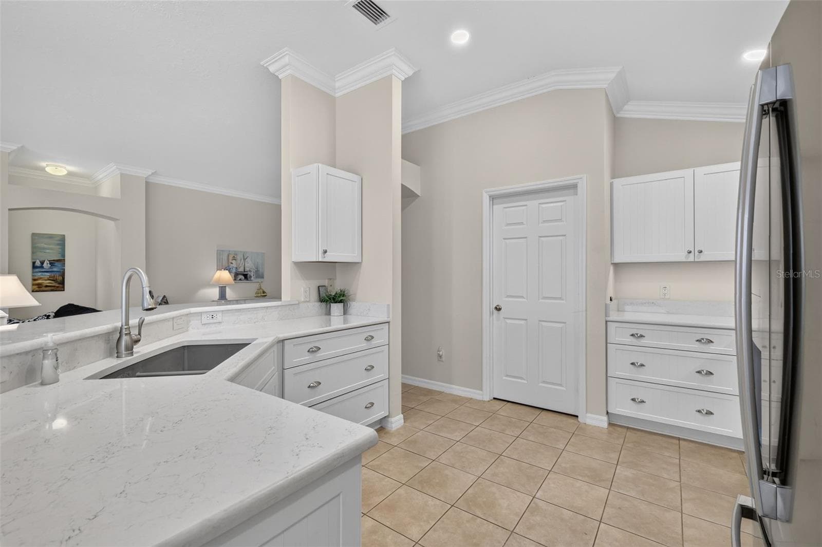 Single Family Residence at 1218 CAMERO DR, LADY LAKE, photo 13 of 36