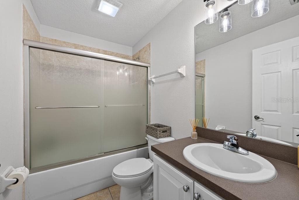 Townhouse at 4546 BAY SPRING CT, TAMPA, photo 9 of 51