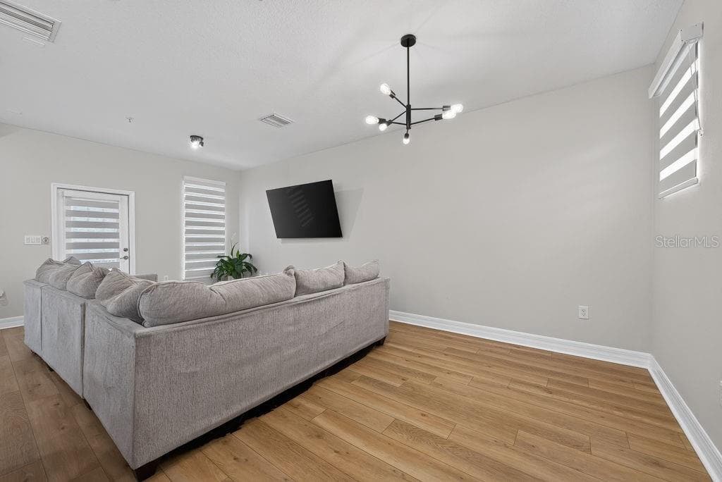 Townhouse at 4546 BAY SPRING CT, TAMPA, photo 15 of 51