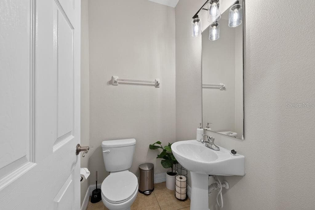 Townhouse at 4546 BAY SPRING CT, TAMPA, photo 23 of 51