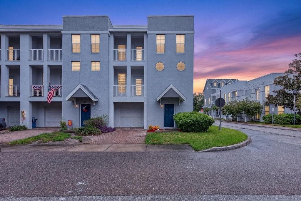 Townhouse at 4546 BAY SPRING CT, TAMPA, photo 50 of 51