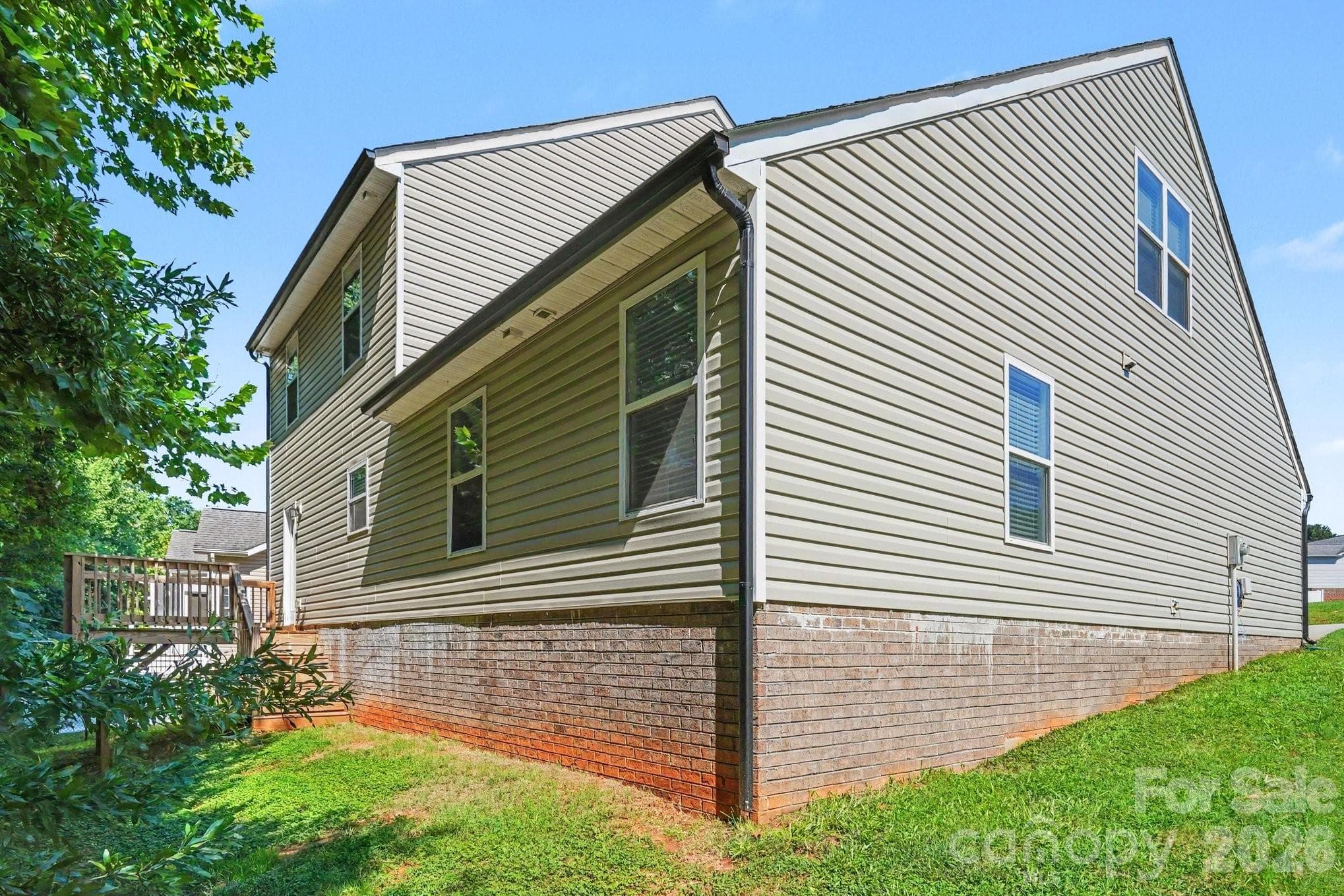 Single Family Residence at 1548 Mayfair Drive, Conover, photo 21 of 22