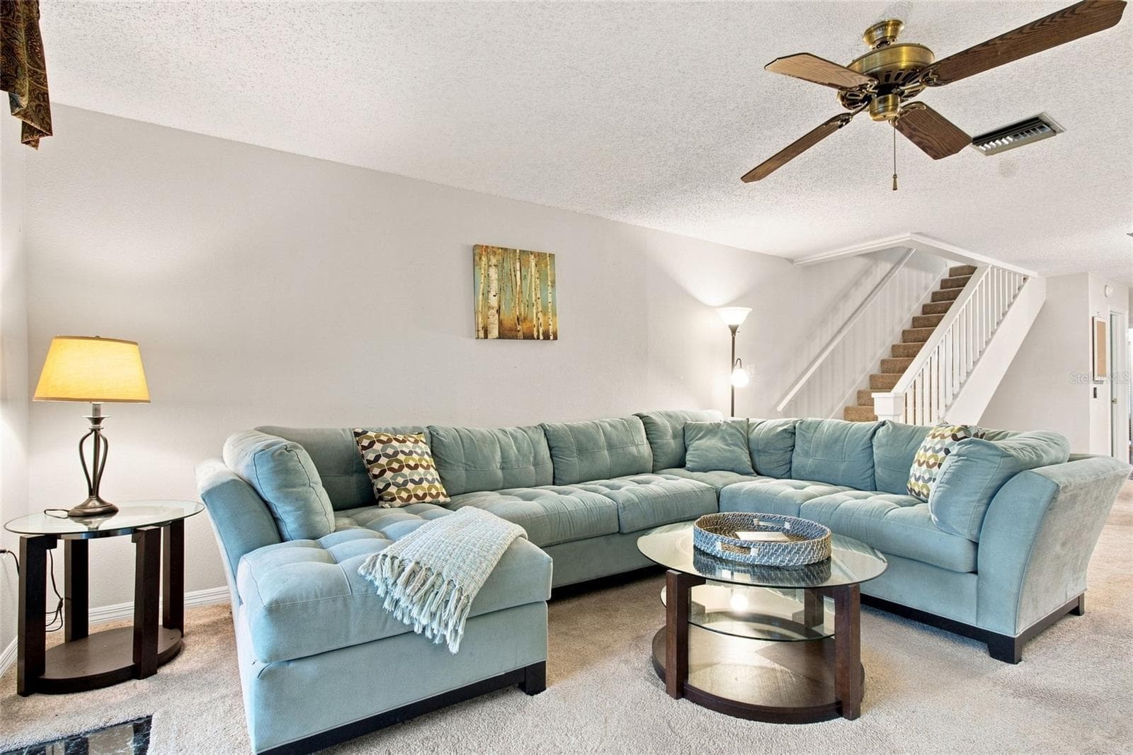 Spacious Living Room out to Lanai - 2599 DOLLY BAY DR #306, PALM HARBOR