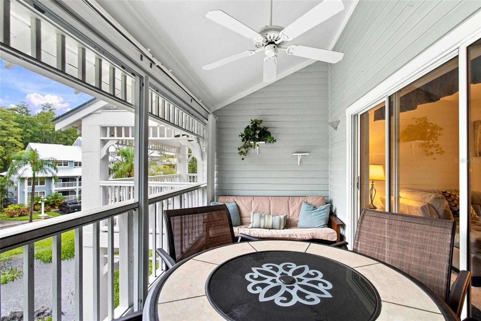 Spacious Lanai - 2599 DOLLY BAY DR #306, PALM HARBOR