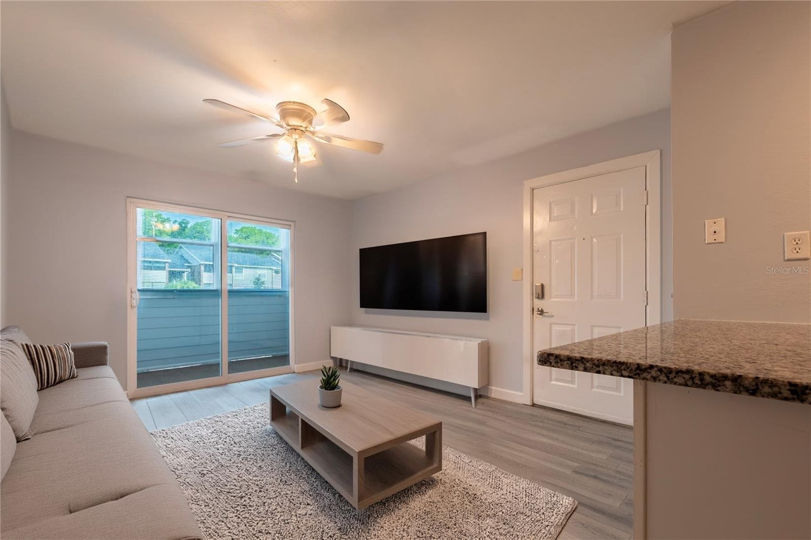 virtual stages - 1400 GANDY BLVD N #1010, ST PETERSBURG