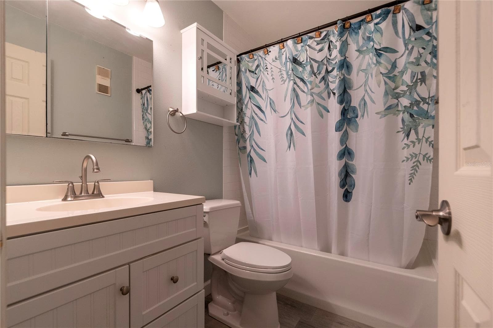 Condominium at 1400 GANDY BLVD N #1010, ST PETERSBURG, photo 26 of 50