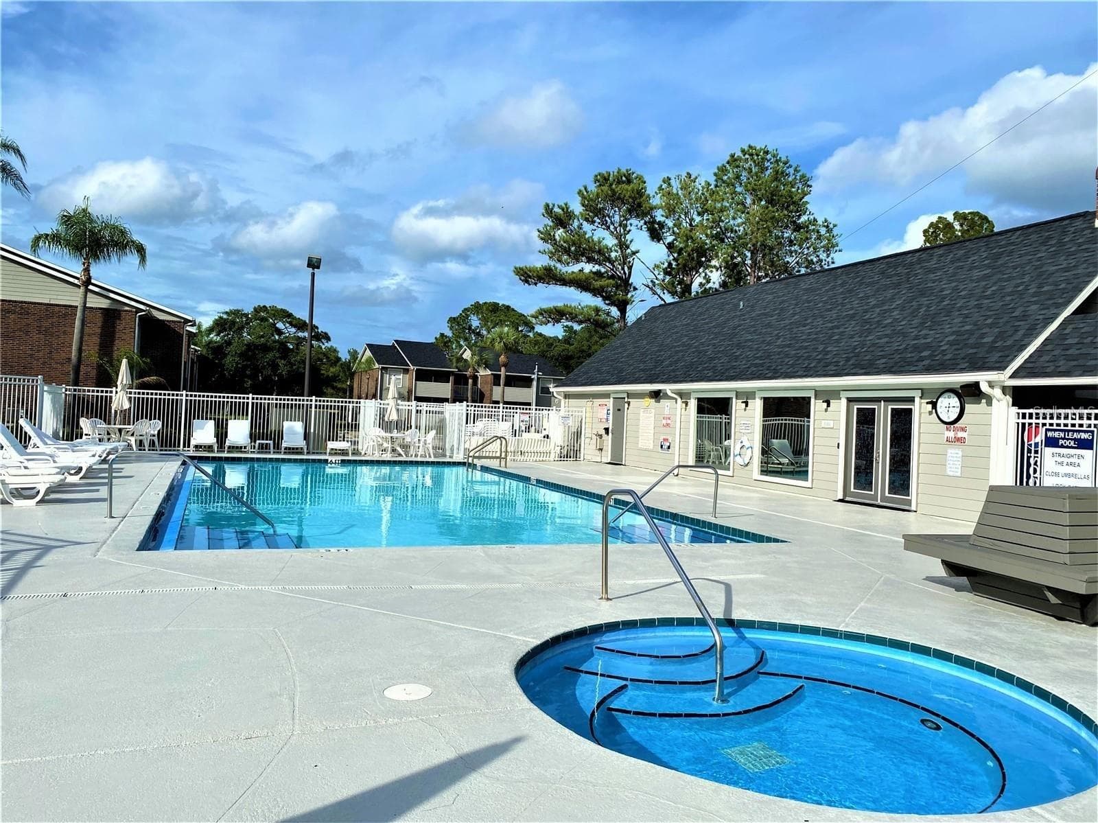 Condominium at 1400 GANDY BLVD N #1010, ST PETERSBURG, photo 30 of 50