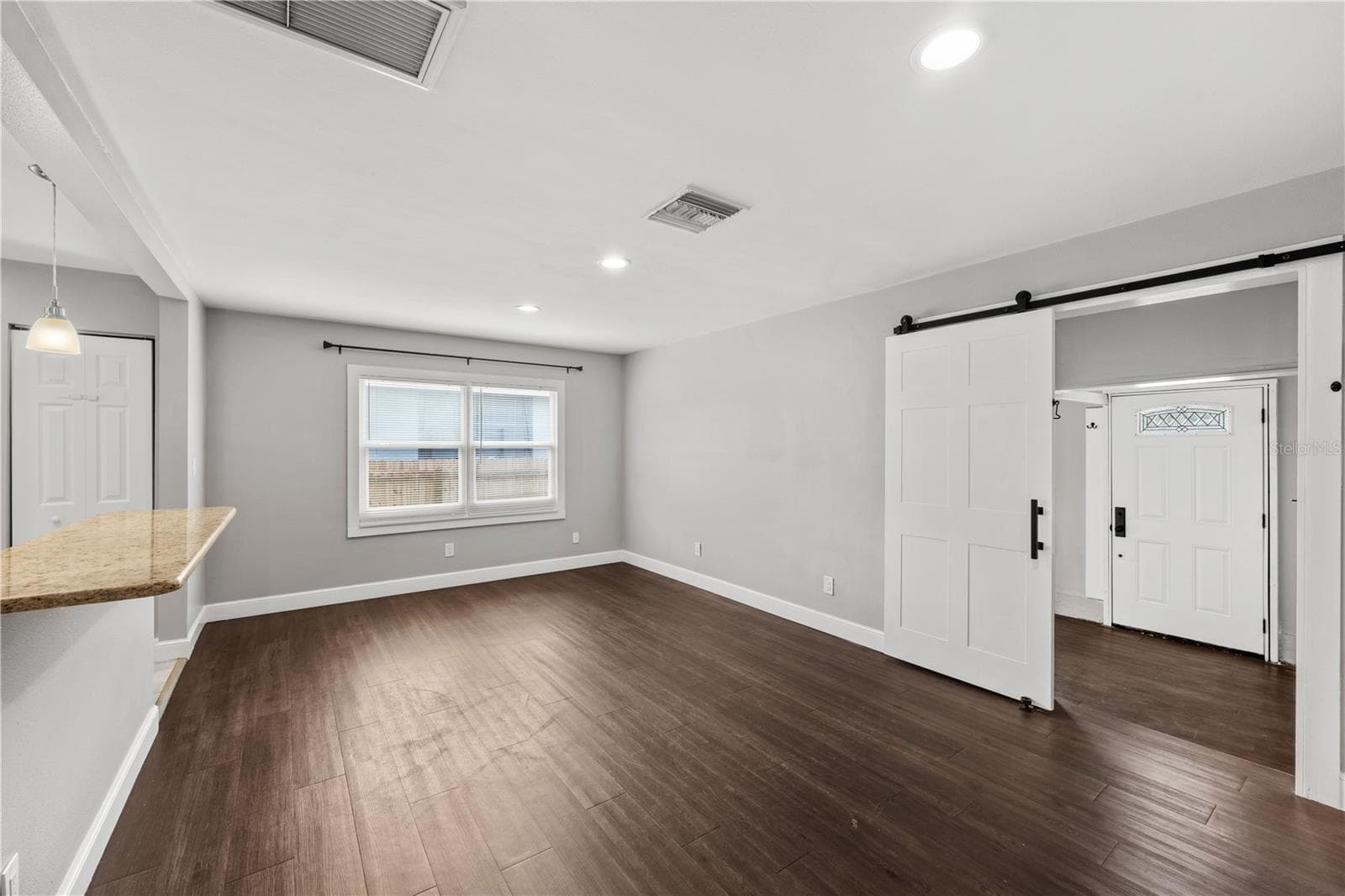 Single Family Residence at 5345 38TH AVE N, ST PETERSBURG, photo 10 of 23