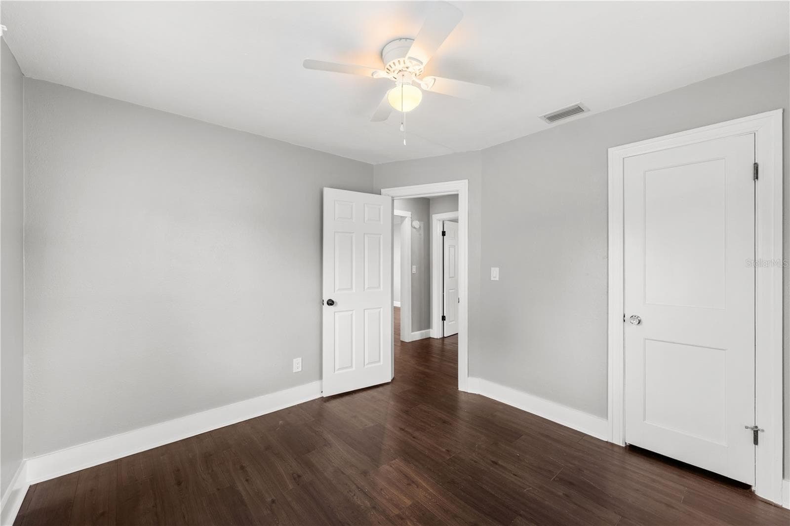 Single Family Residence at 5345 38TH AVE N, ST PETERSBURG, photo 11 of 23